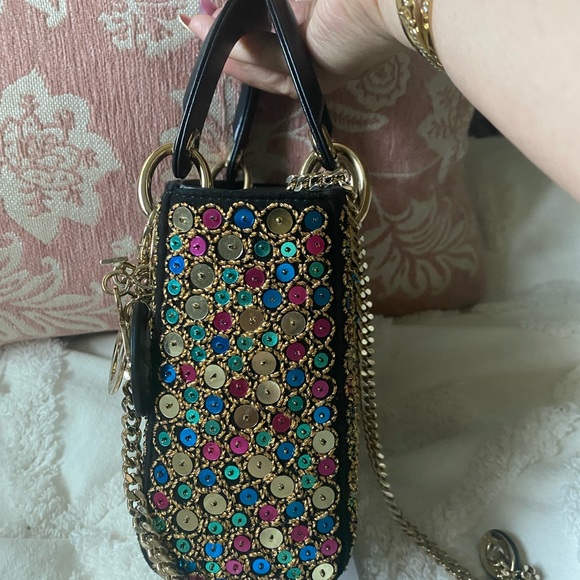 RARE Limited Edition!! Chriatian dior mini lady dior crossbody bag. - Picture 14 of 16